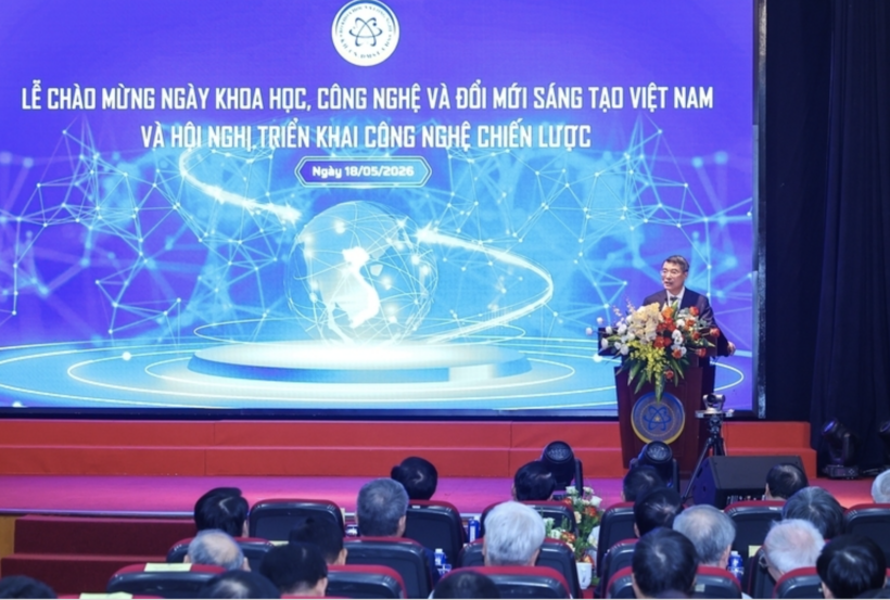 Prime Minister Le Minh Hung delivers remarks at the ceremony marking Vietnam Science, Technology and Innovation Day