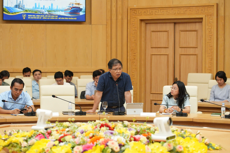 Assoc. Prof. Dr. Vu Nguyen Thanh, Director of the Food Industries Research Institute.