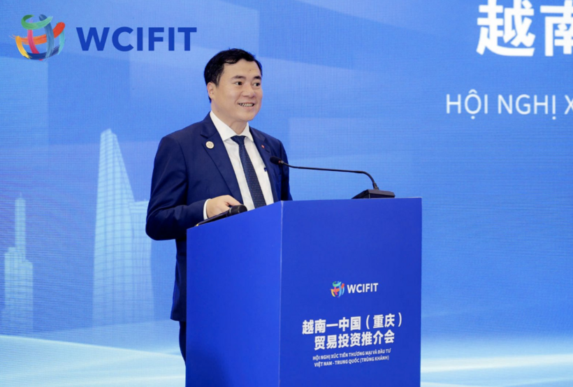 Deputy Minister of Industry and Trade Nguyen Sinh Nhat Tan Addresses the Conference