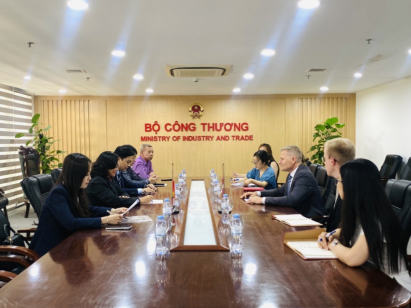 Vietnam, Denmark deepen green and energy cooperation - 1