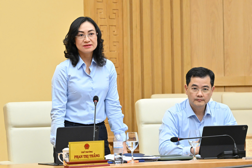 Deputy Minister of Industry and Trade Phan Thi Thang at the working session. Photo: Can Dung.
