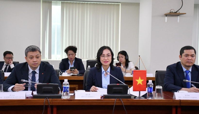 Strengthening Vietnam - China economic and trade cooperation - 1