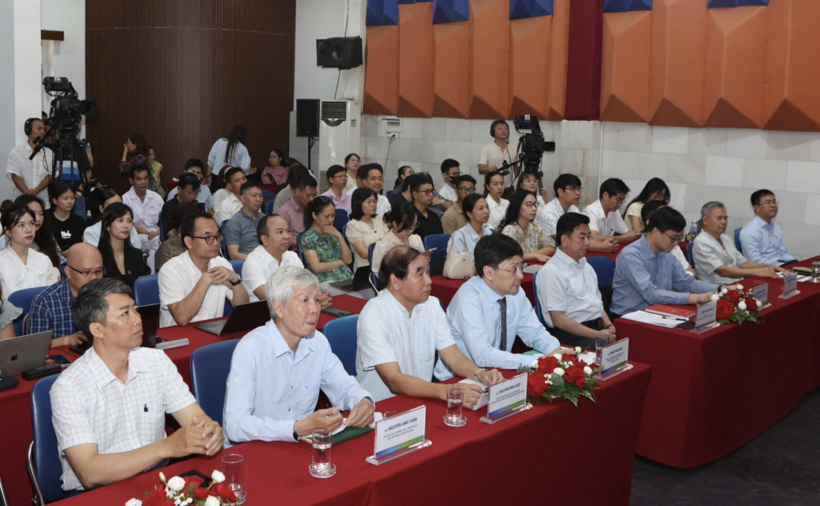 Delegates attend the event.