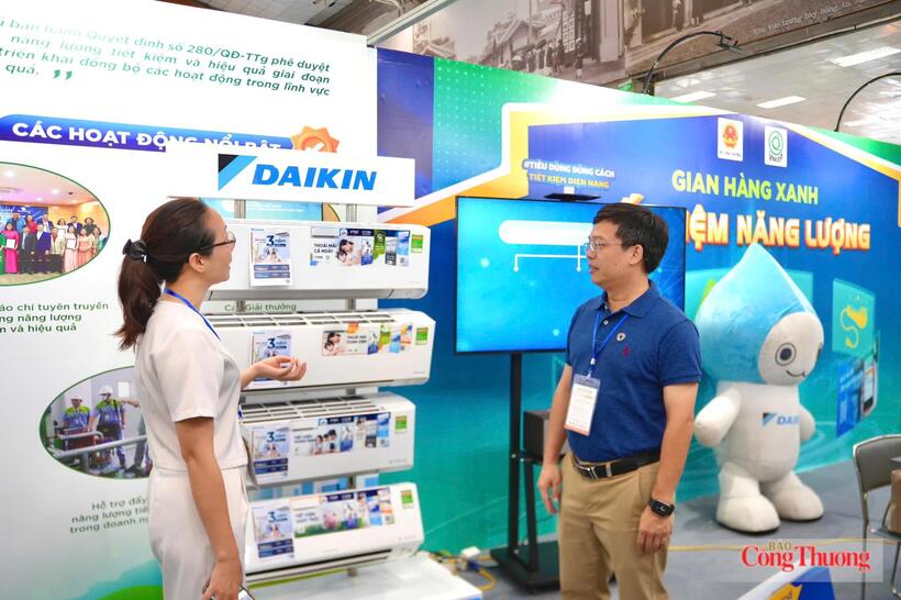 A wide range of energy-saving and low-emission technologies are showcased at ENTECH HANOI 2026. Photo: T.H.