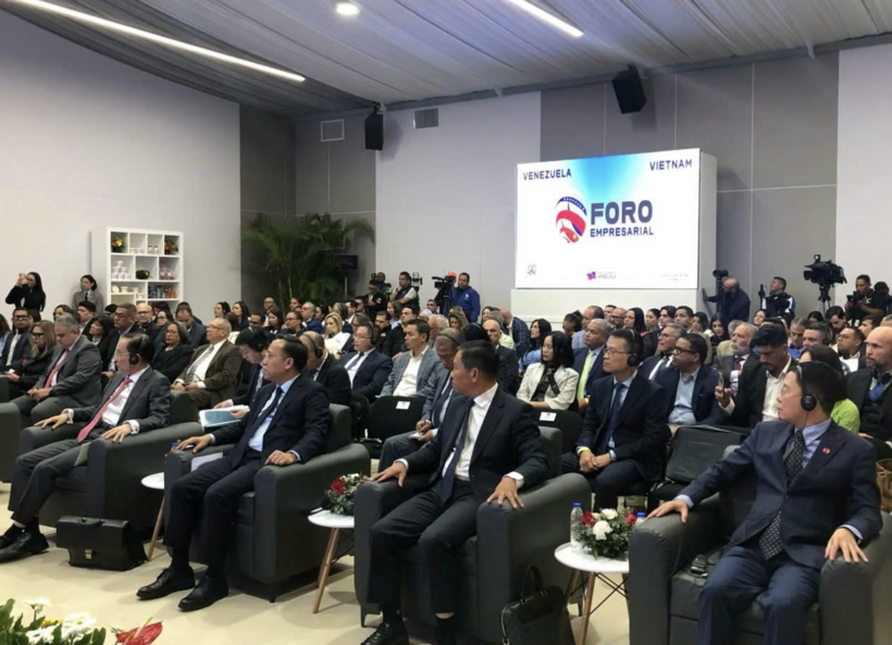 Vietnam, Venezuela deepen business ties at bilateral business forum - 3