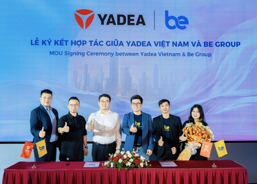Signing ceremony of the strategic partnership between YADEA Vietnam and Be Group.
