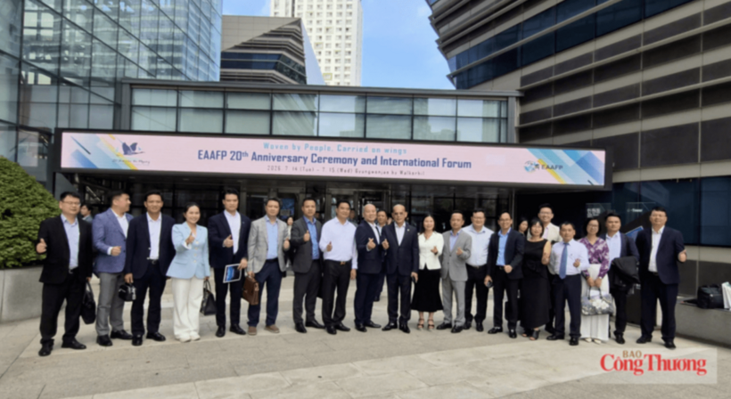 The Vietnamese delegation at the headquarters of the Incheon Free Economic Zone (IFEZ), where the two sides discussed integrated planning, investment attraction and the development of a high-tech innovation ecosystem. Photo: Vietnam Trade Promotion Agency