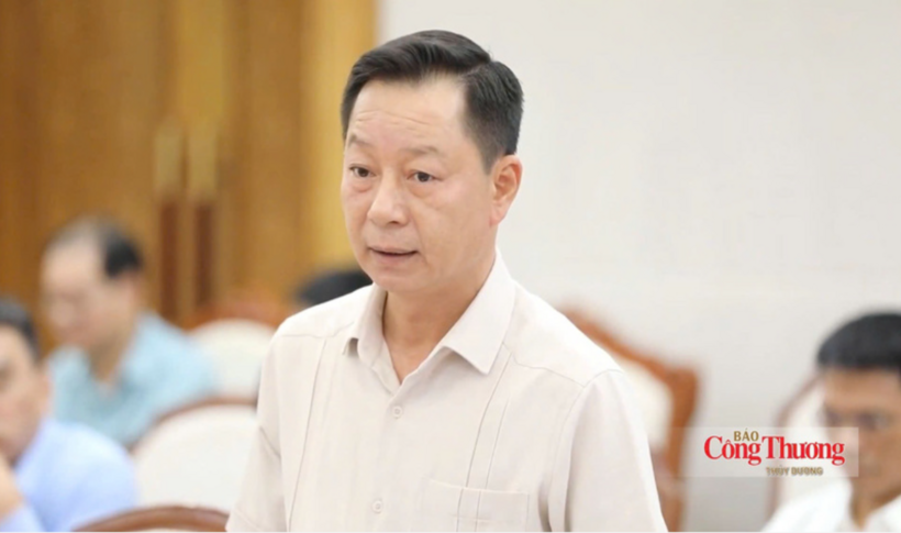 Quang Ninh province proposed that the MoIT compile and report to competent authorities to consider, provide guidance on, and address difficulties and obstacles in implementing the Government's resolutions on industrial development and power source and grid projects under the revised PDP8.