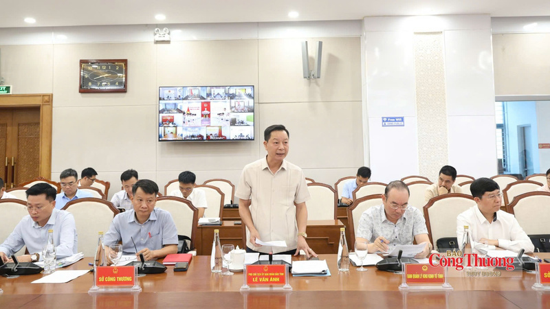 Le Van Anh, Vice Chairman of the Quang Ninh Provincial People's Committee.