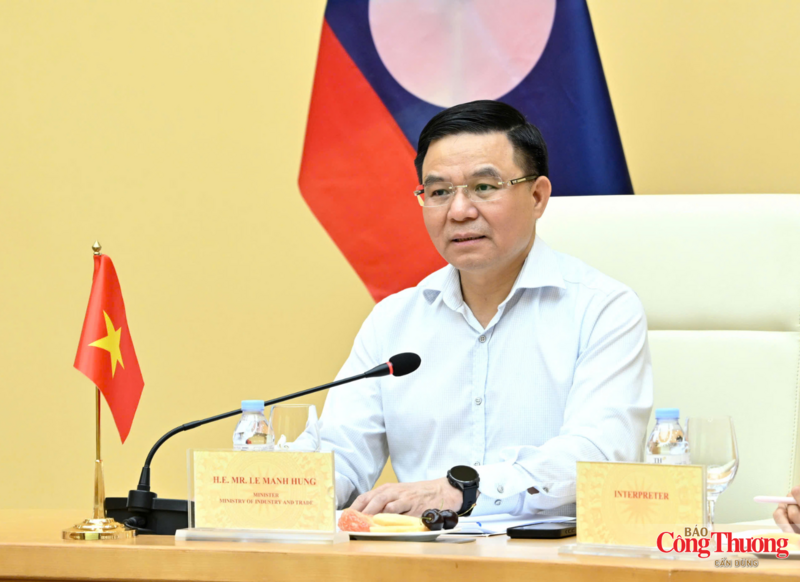 Minister of Industry and Trade Le Manh Hung commends the close coordination between the two ministries in recent years.