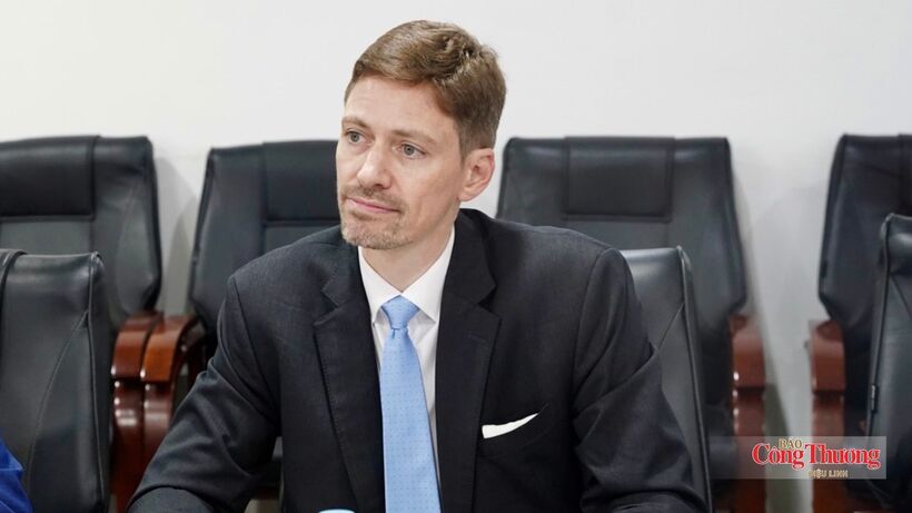 Matthew Stephenson, PhD, Chief Executive Officer (CEO) of WFZO.