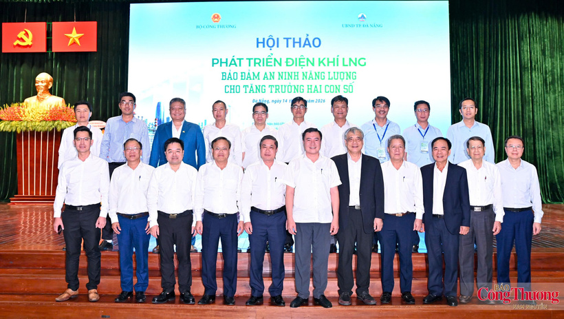 The coordination between the MoIT and the Da Nang municipal People's Committee in proactively organizing the workshop on LNG-fired power development reflects the responsibility and active coordination between central and local agencies.