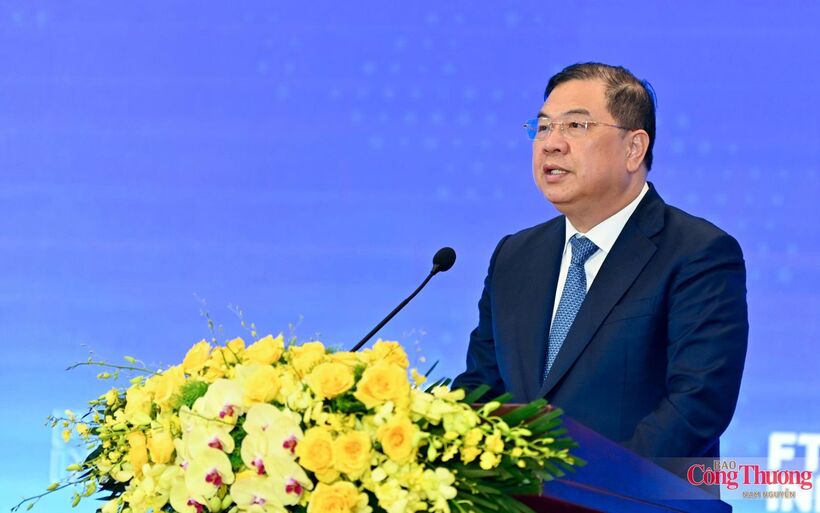 Standing Deputy Prime Minister Pham Gia Tuc outlines three groups of key tasks. Photo: Nam Nguyen