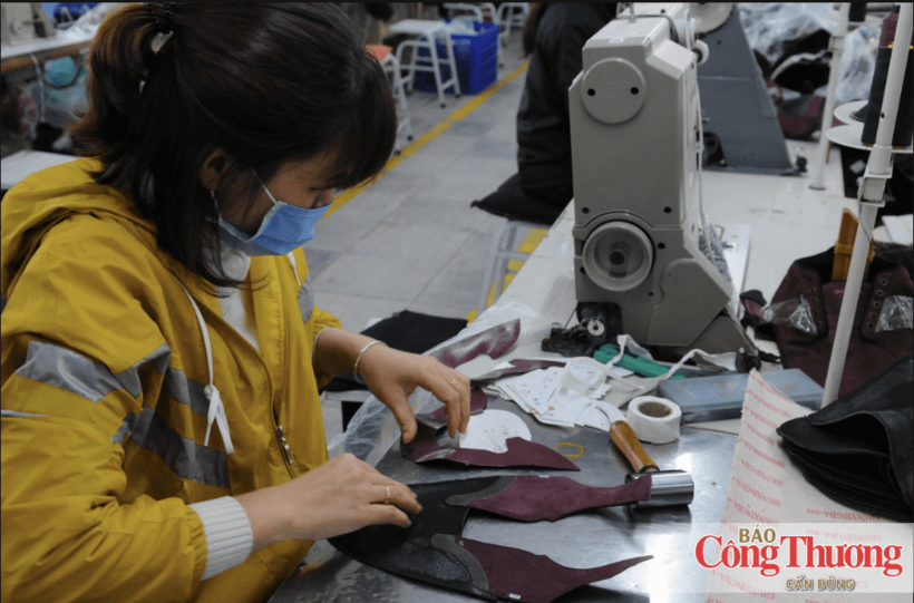 The footwear industry is working to increase localization rates and add value to products.
