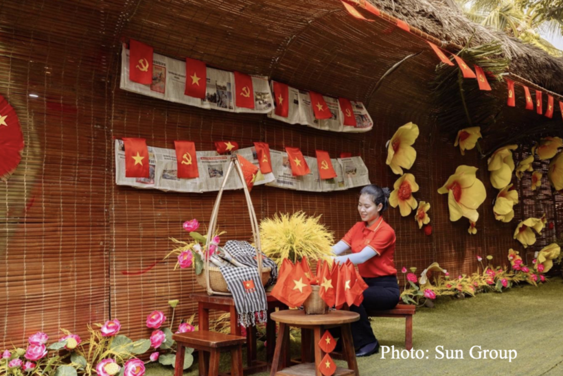 Flags and fireworks light up Phu Quoc for National Day - 9