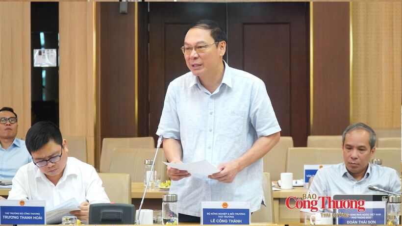 Le Cong Thanh, Deputy Minister of Agriculture and Environment.