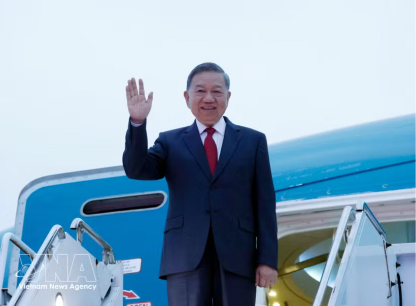 General Secretary of the Communist Party of Viet Nam Central Committee and President To Lam arrived in New York on September 20 evening (US time), beginning his participation in the High-Level General Debate of the 81st United Nations General Assembly (UNGA 81) and a series of bilateral engagements in the US. (Photo: VNA)