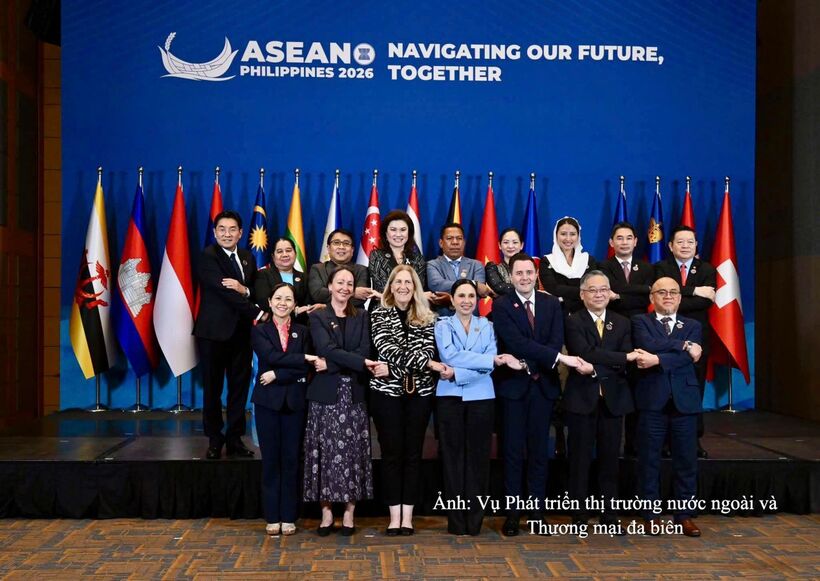 ASEAN economic cooperation with partners increasingly addresses the practical needs of the business community. Photo: MoIT