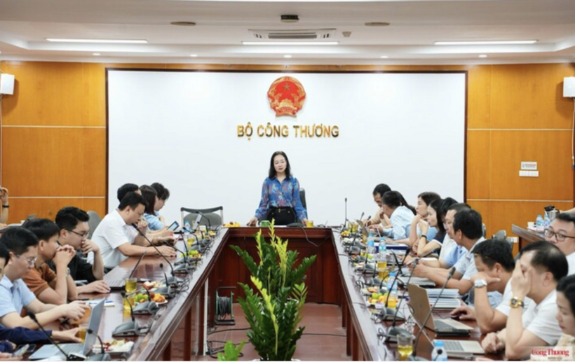The training session on the use of the Online Management System for Science, Technology and Innovation Tasks.