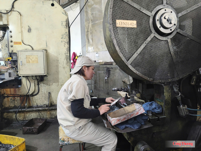 Policies are needed to create momentum for industrial businesses to break through