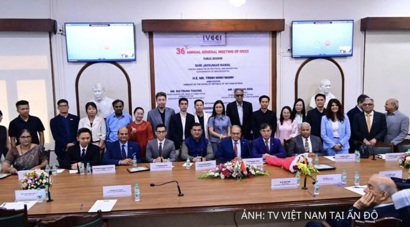 Vietnamese and Indian delegates attend the 36th annual general meeting of the India-Viet Nam Chamber of Commerce and Industry (IVCCI) in Mumbai.