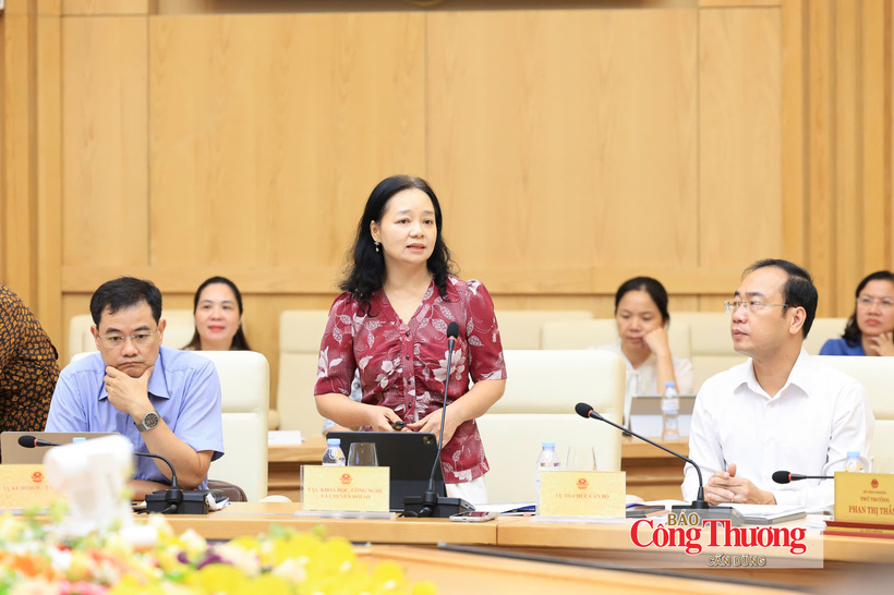 Nguyen Thi Lam Giang, Director of the Department for Science Technology and Digital Transformation