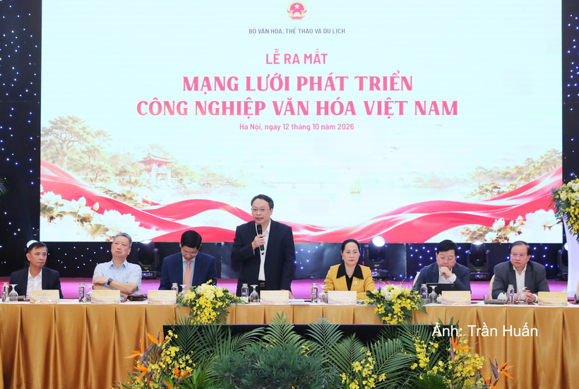 Deputy Minister of Culture, Sports and Tourism Nguyen Huy Dung introduces initiatives for the development of Viet Nam’s cultural industries.