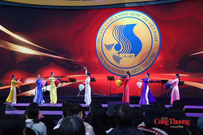The performing arts are among the key components of cultural industries identified in the draft Law on Cultural Industries Development.