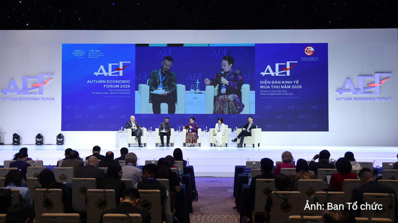 Delegates attend the discussion session on building a trusted and interoperable ASEAN digital economy policy framework.