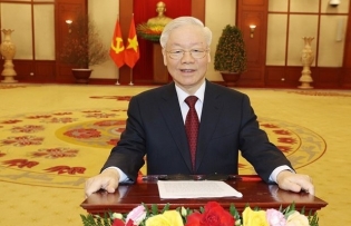 Party General Secretary extends greetings for Year of the Cat