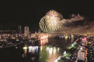 Fireworks to light up Đà Nẵng's sky as international festival returns with a bang
