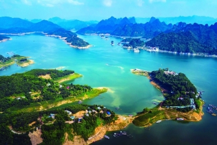 Hoa Binh, sustainable investment destination