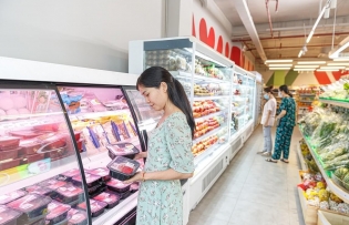Retail giants ramp up Vietnam investment