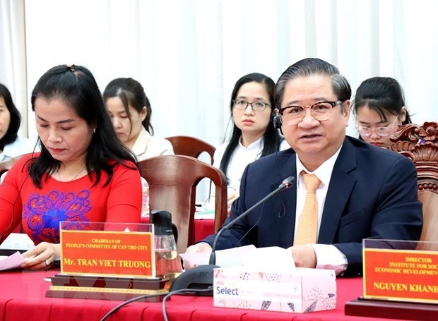 Tran Viet Truong, chairman of Can Tho city People’s Committee, speaks at the event (Photo: VNA)