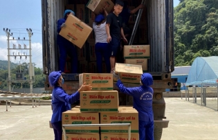 Bac Kan produce takes off