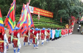 Phu Tho: Unique activities mark anniversary of Hung Kings deaths