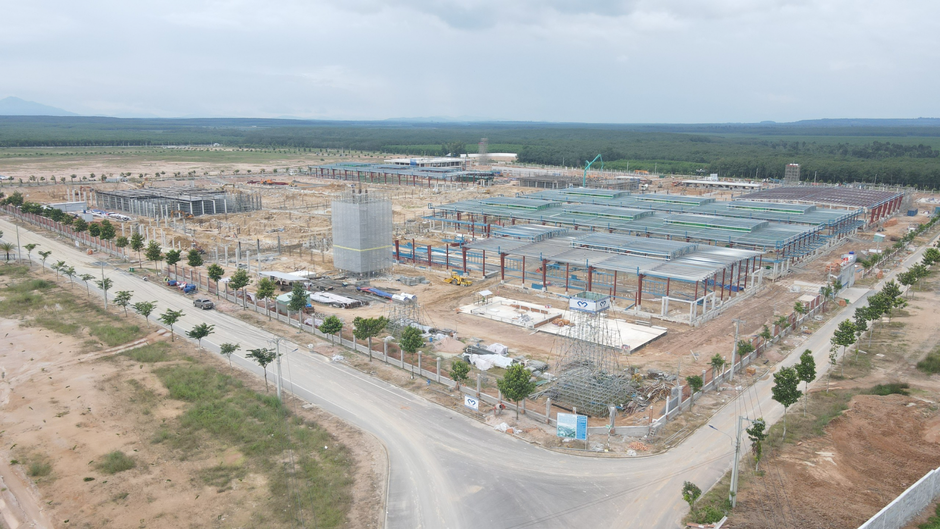 Investment in industrial clusters requires large capital