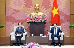 Việt Nam prioritises enhancing cooperation with Cambodia