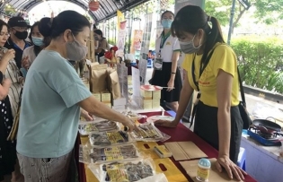 Agricultural, other specialty products expo opens in HCM City