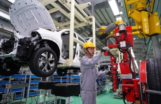 More assistance for supporting industry