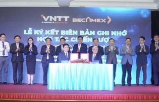 Binh Duong announces solutions for smart city development