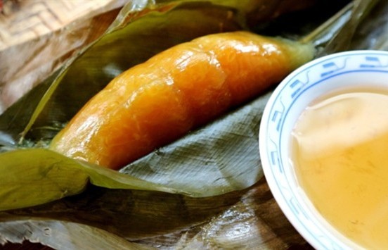 'Bánh tro' is believed to bring good luck and good health to locals at Đoan Ngọ Festival