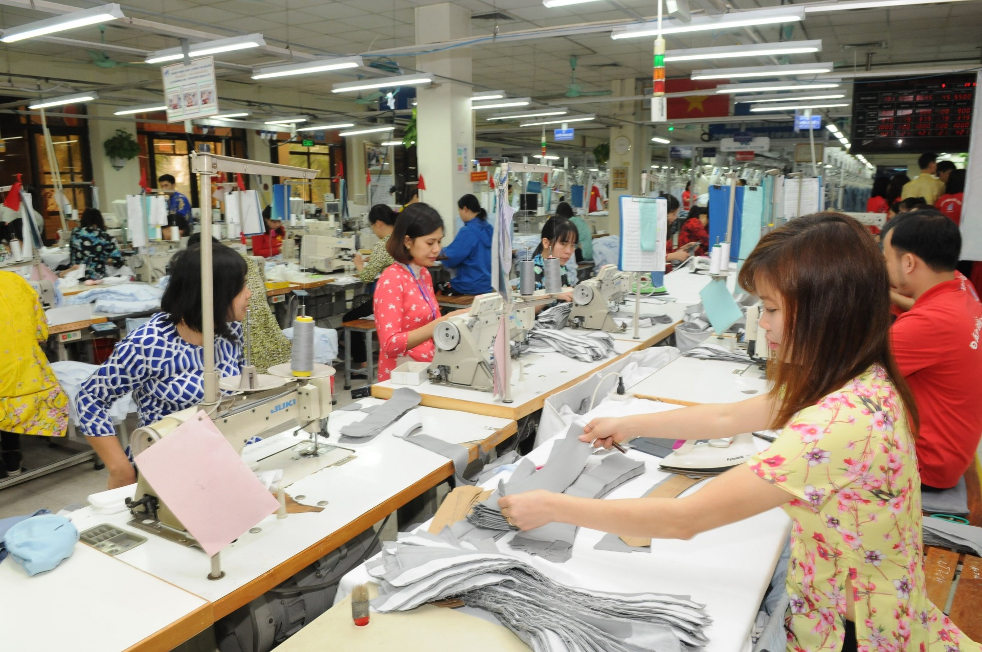 Vietnam’s textile and garment exports to the UK have yielded impressive results - photo: Can Dung