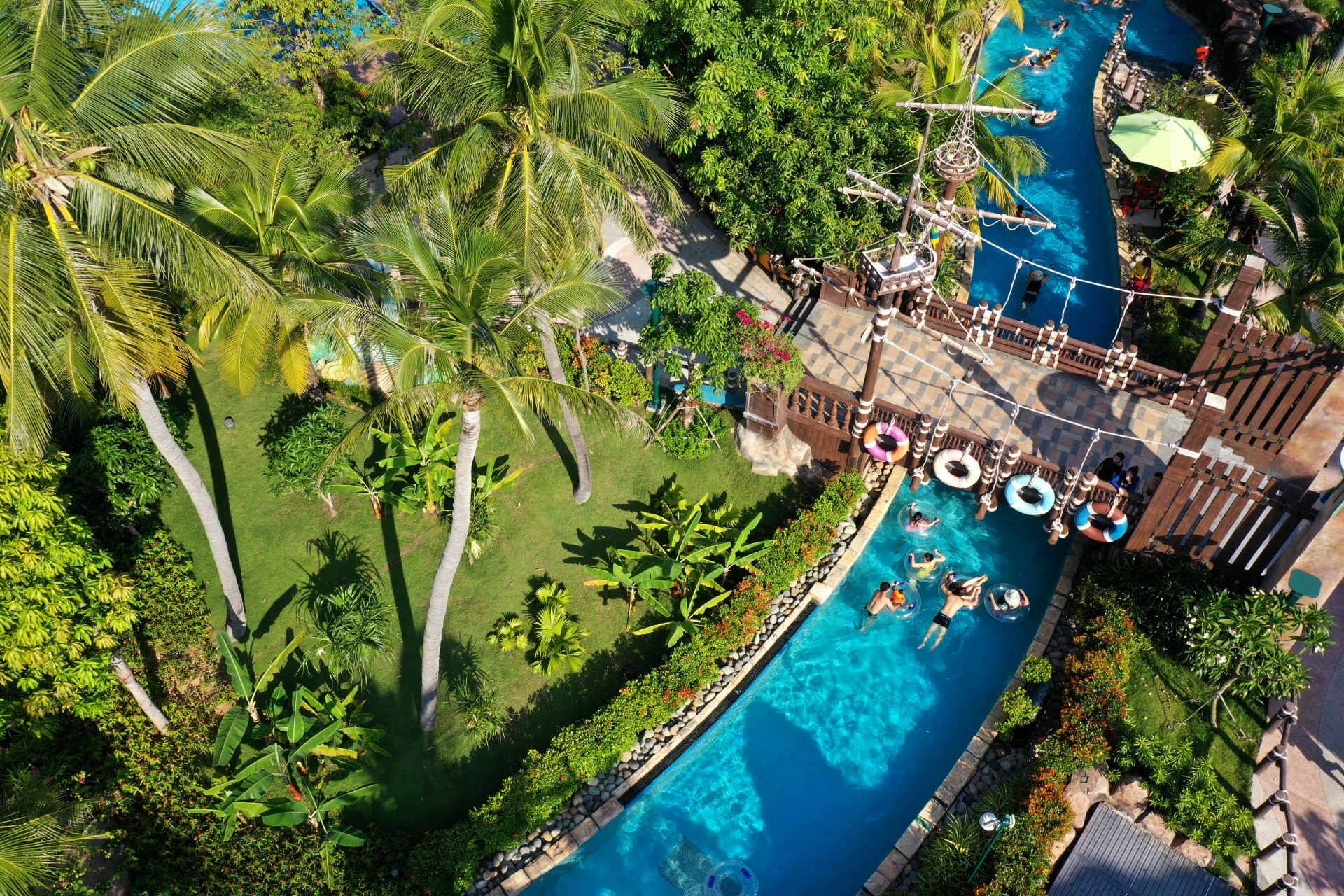 Aquatopia - Asia's Leading Water Park by World Travel Awards 2023