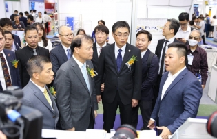 Footwear support industry needs strong breakthroughs