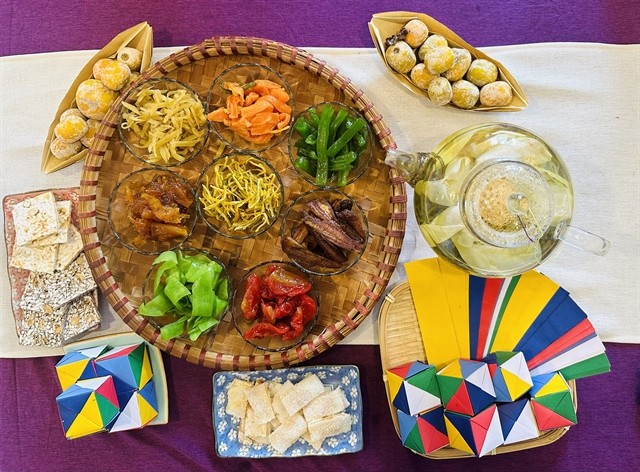Materials to make Huế’s traditional Pháp Lam cake. — VNS Photo Thu Ngân Materials to make Huế’s traditional Pháp Lam cake. — VNS Photo Thu Ngân