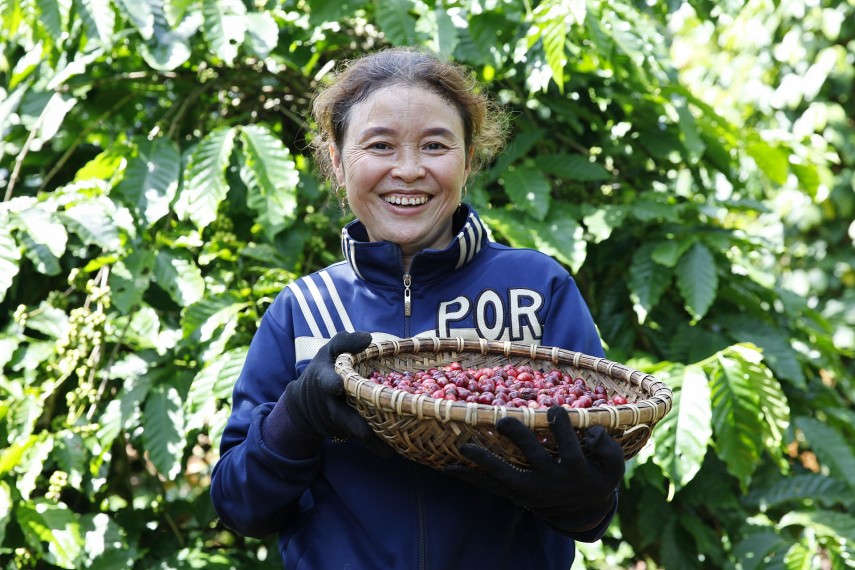 NESCAFÉ Plan contributes to enhancing the role of women in coffee farming