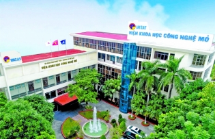 Pioneer in mining technology research and application