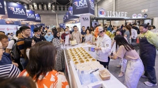 Opportunities to expand trade for Vietnamese food and beverage businesses at the FHA-F&B exhibition