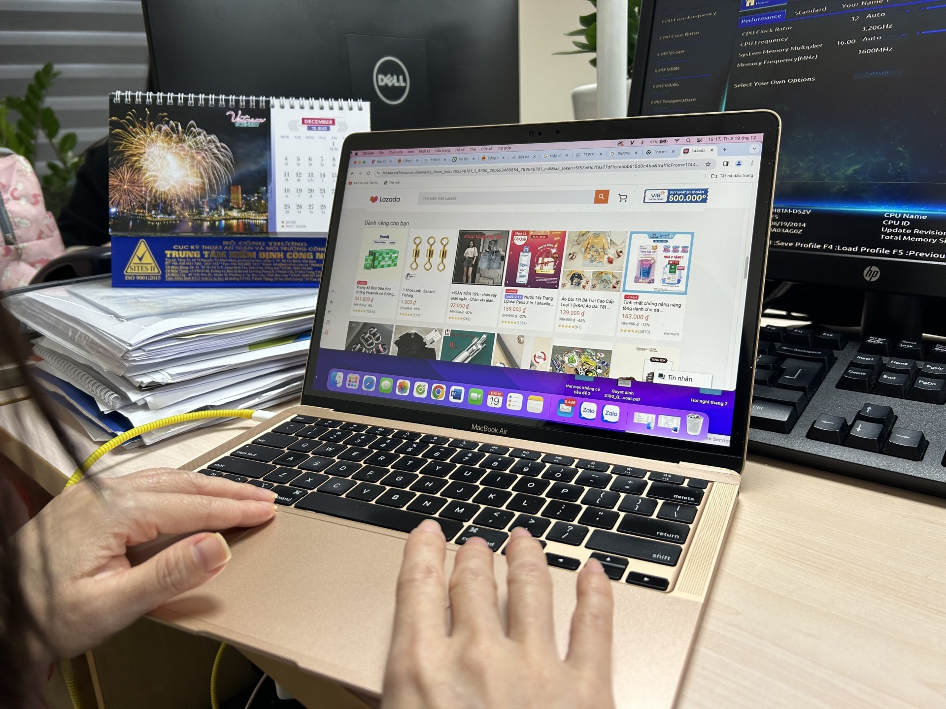 RCEP’s regulations on e-commerce aim to create a healthy and reliable environment for online consumers - photo: TT